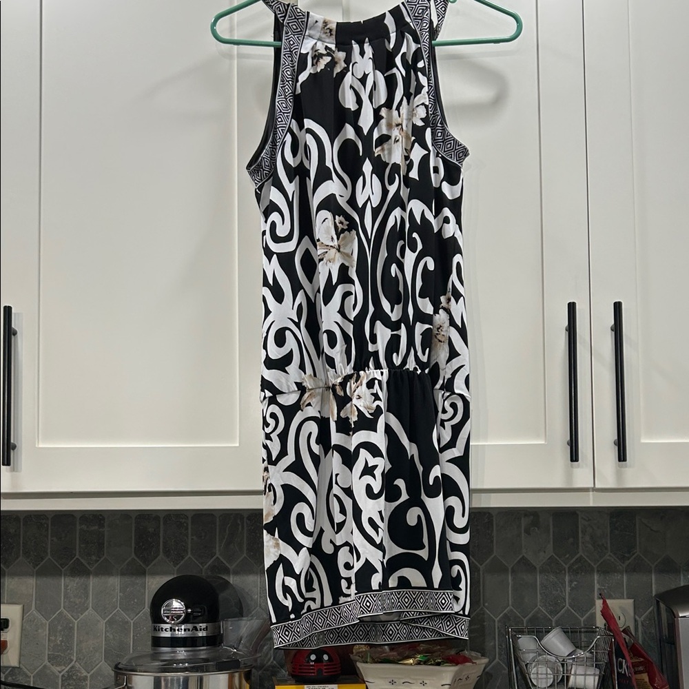 White House Black Market Elegant Black and White Patterned Tunic Dress